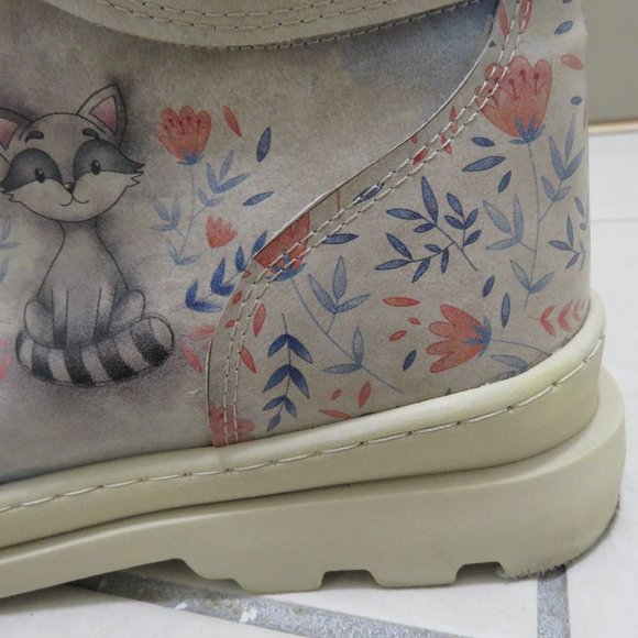 Dogo Women's Floral Lace Up Boots - Beige - Picture 11 of 16